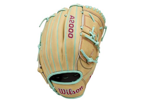 Wilson Fall 2025 A2000 B2 12" Glove