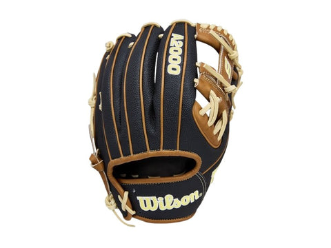 Wilson 2026 Classics Series A2000 1975 11.75” Baseball Glove