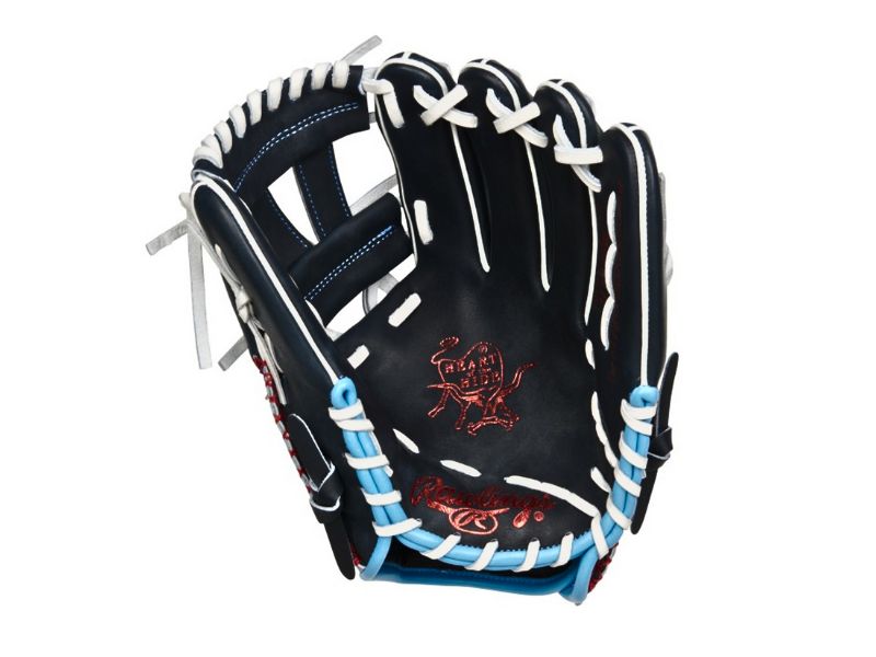 Rawlings Glove of the Month August 2023