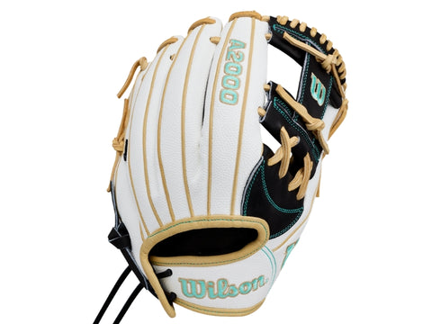 Wilson 2027 A2000 FPH12SS 12” Fastpitch Glove